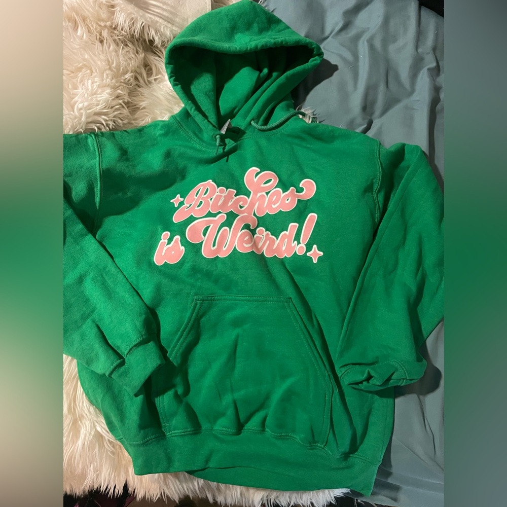 Women’s funny hoodie. NWOT GREEN AND PINK SZ S